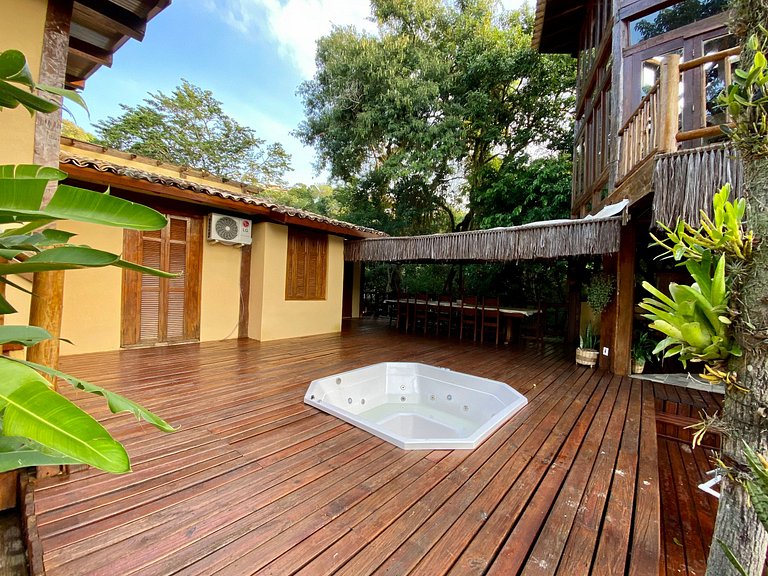 SPA, churrasqueira, piscina, condomínio beira-mar