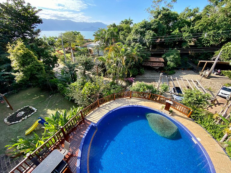 SPA, churrasqueira, piscina, condomínio beira-mar