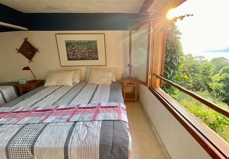 Vista deslumbrante, piscina e espaço gourmet