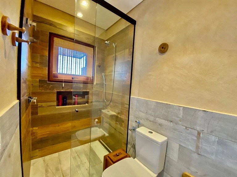 Luxo, piscina borda infinita e vista espetacular!
