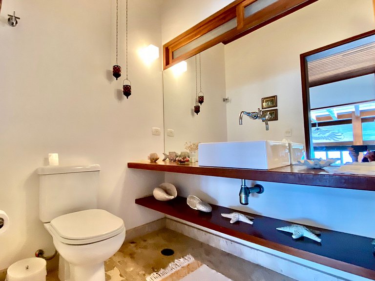 Costeira acesso ao mar, piscina e vista magnífica