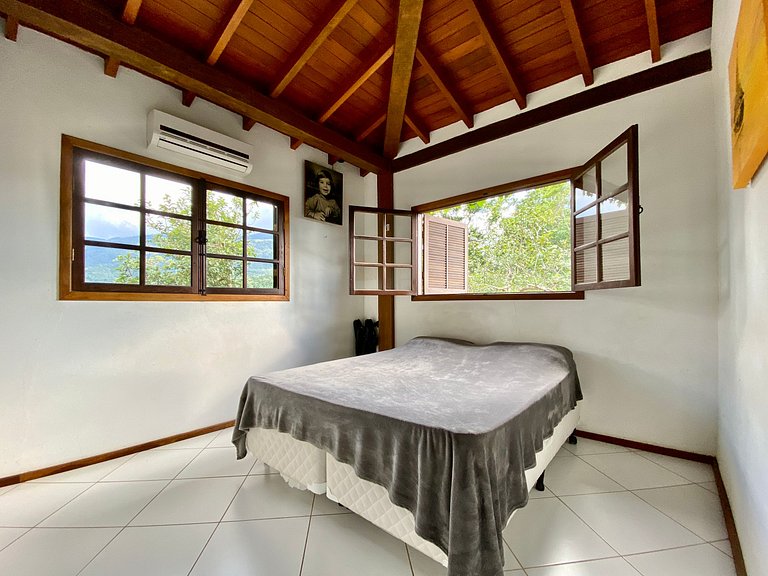 Casa de Montanha na Praia – Alto da Piúva, Ilhabela/SP