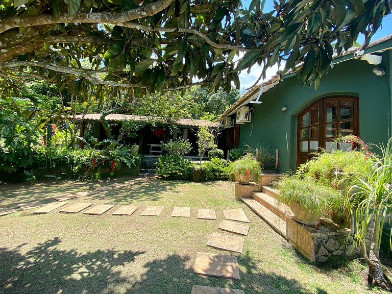 Vila Histórica - Piscina com raia e bela vista