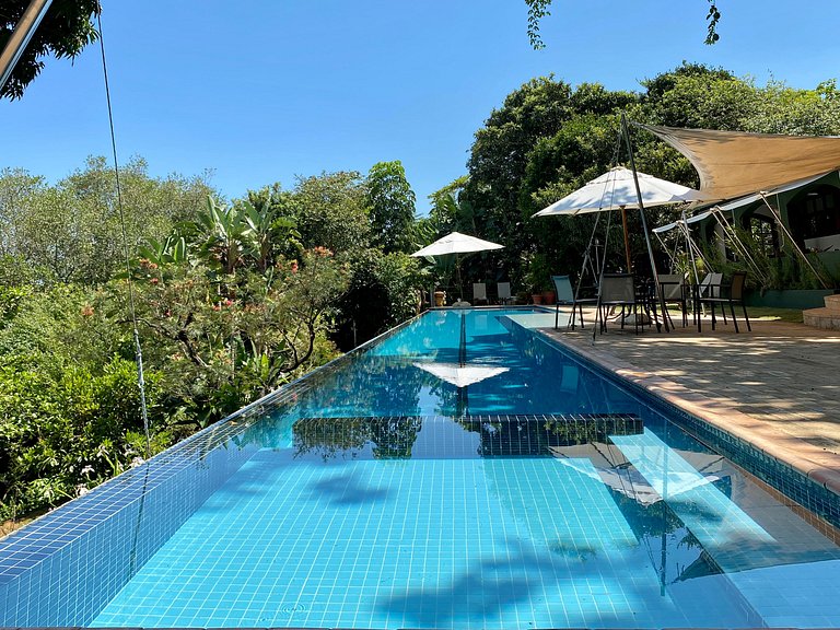 Vila Histórica - Piscina com raia e bela vista