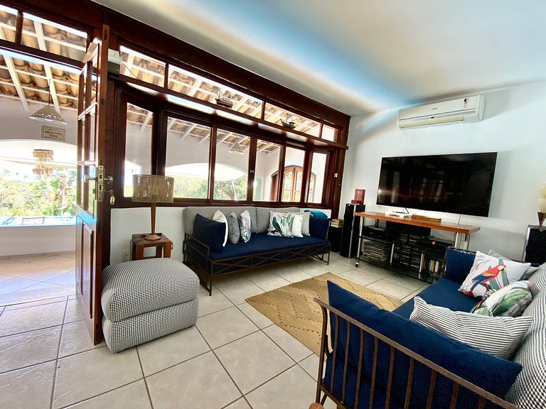 Vila Histórica - Piscina com raia e bela vista