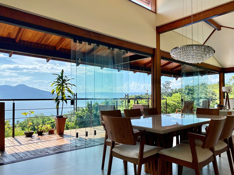 CASA À VENDA EM ILHABELA | SANTA TEREZA