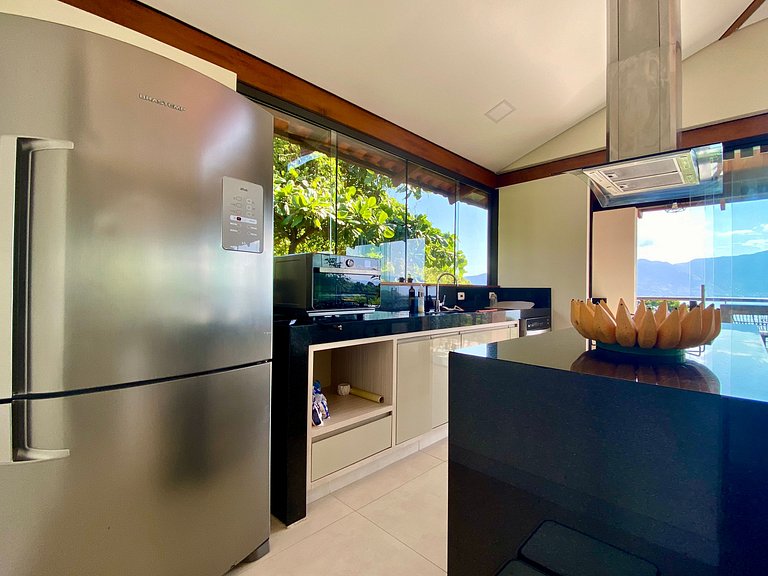 CASA À VENDA EM ILHABELA | SANTA TEREZA
