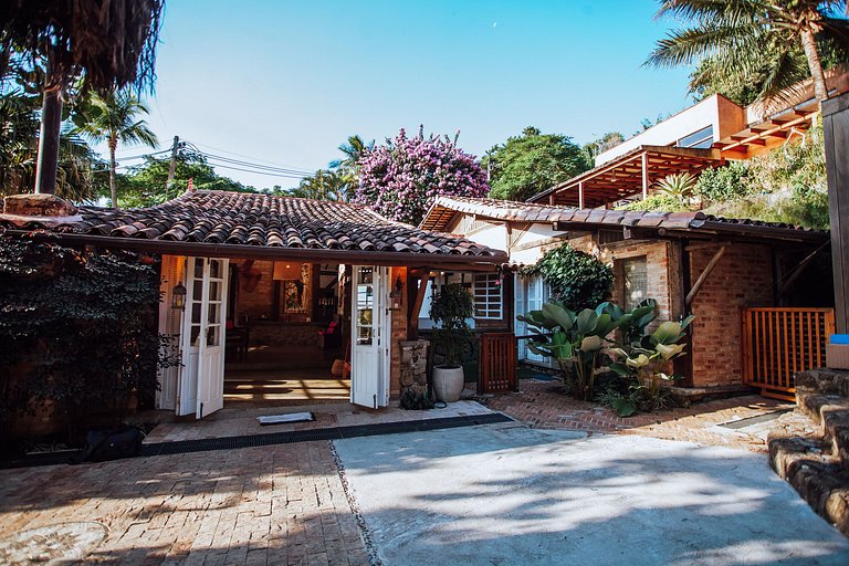 Jacuzzi aquecida, sauna e churrasqueira - Armação