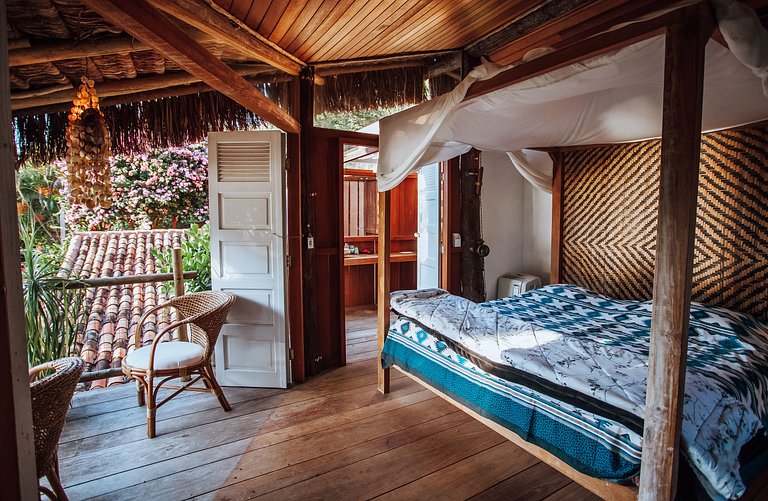 Linda casa, próxima á praia da Armação