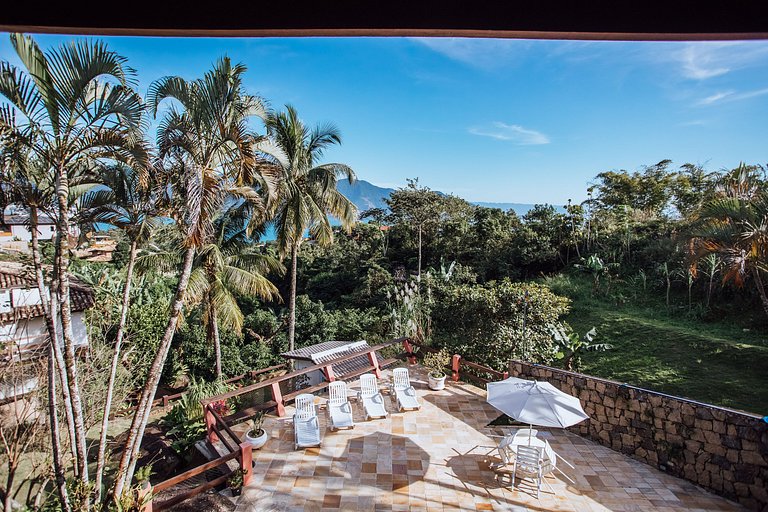 Casa no Engenho, com piscina e vista incrível