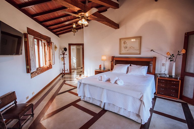 Casa no Engenho, com piscina e vista incrível