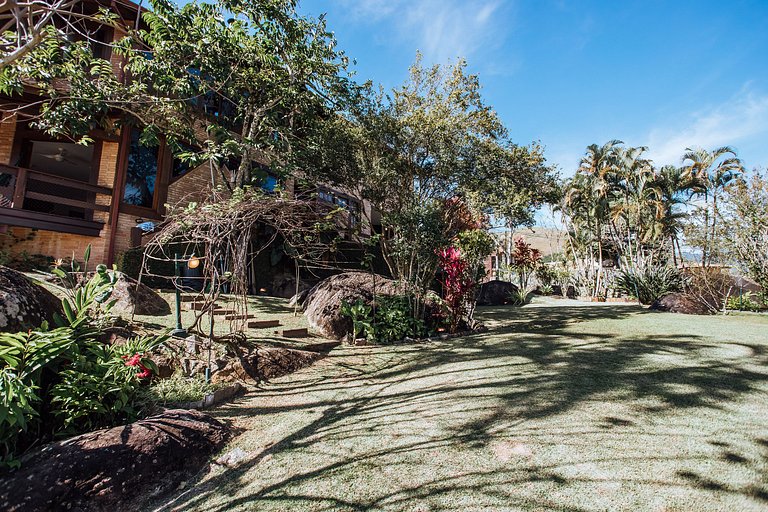 Casa no Engenho, com piscina e vista incrível