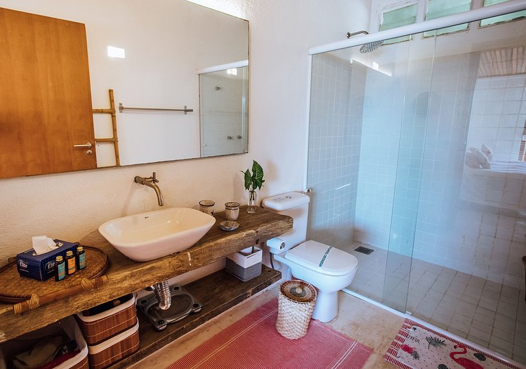 Magnífica costeira, vista incrível, píer e jacuzzi