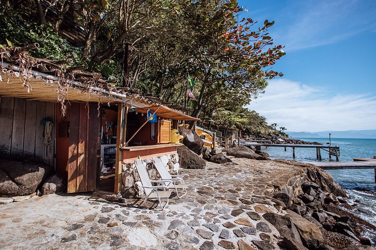 Magnífica costeira, vista incrível, píer e jacuzzi