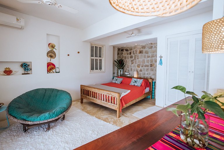 Magnífica costeira, vista incrível, píer e jacuzzi