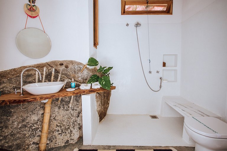 Magnífica costeira, vista incrível, píer e jacuzzi