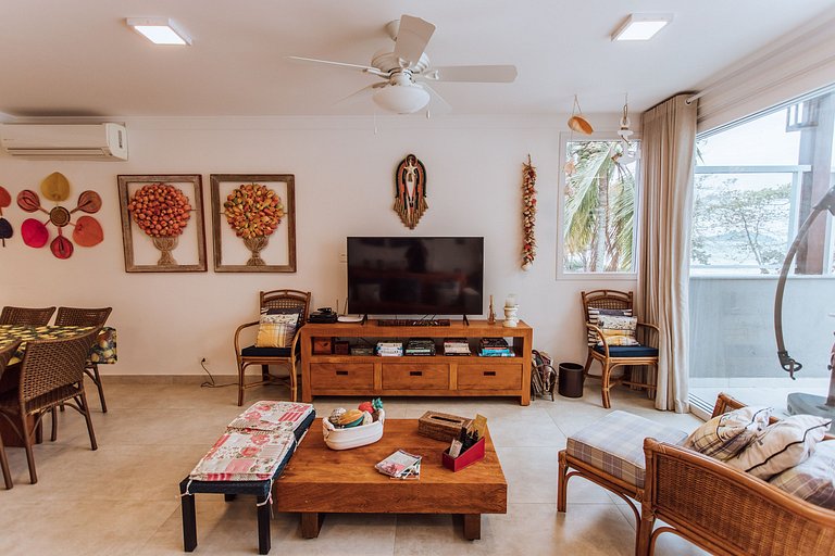 Casa incrível, pé na areia, em Juquehy