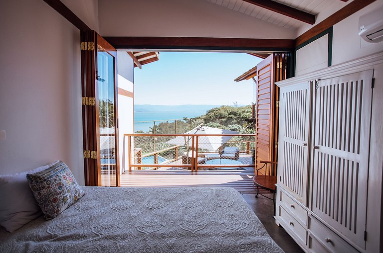 Piscina borda Infinita, vista magnífica para o mar