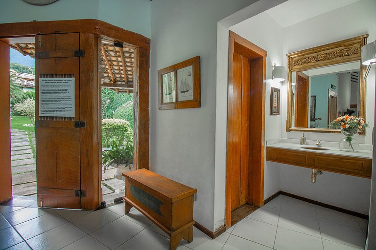 Casa Exclusiva Pé-na-Areia ao Sul de Ilhabela – Projeto Iraê