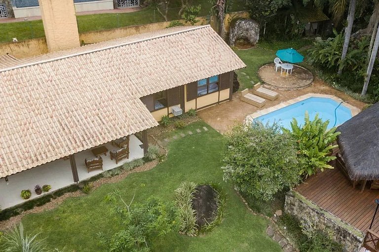 Localização incrível, piscina e espaço gourmet
