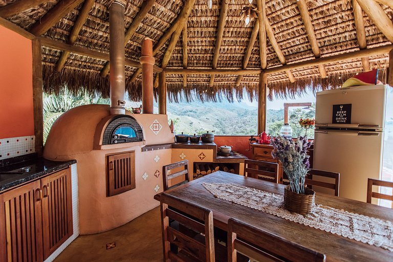 Vista mar, piscina e espaço gourmet