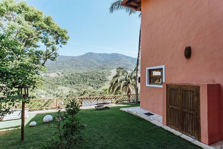 Vista mar, piscina e espaço gourmet