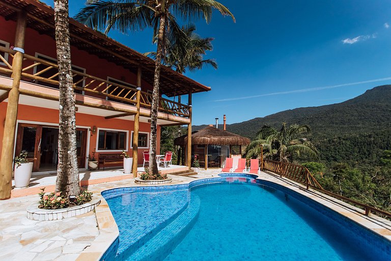 Vista mar, piscina e espaço gourmet