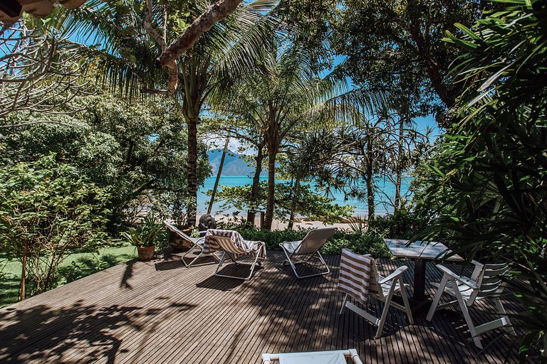 Casa pé na areia na exclusiva Praia do Arrozal