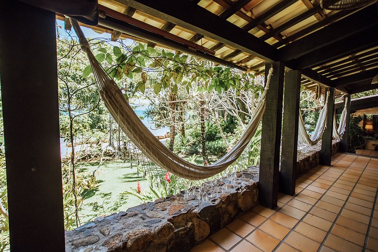 Casa pé na areia na exclusiva Praia do Arrozal