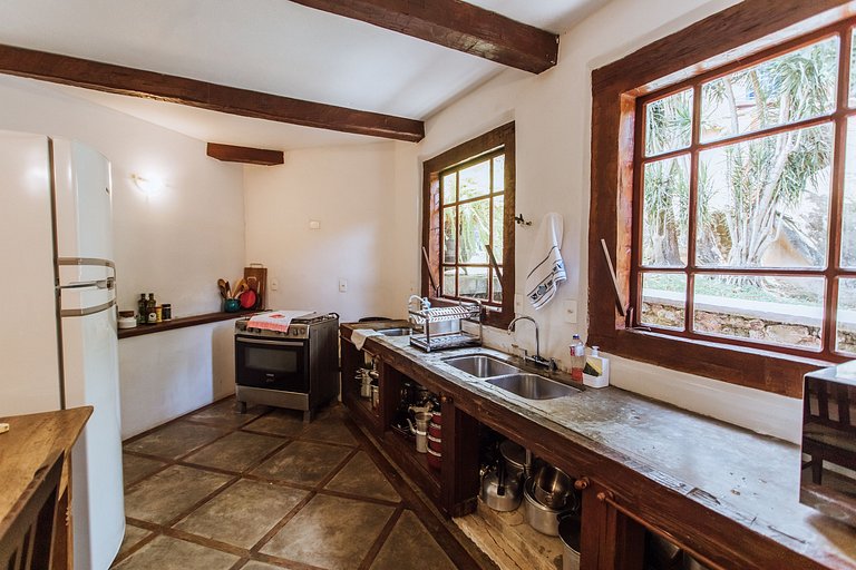 Piscina, píer e conexão com a natureza