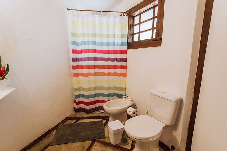 Piscina, píer e conexão com a natureza