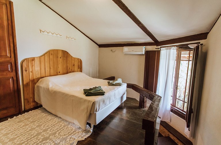 Piscina, píer e conexão com a natureza