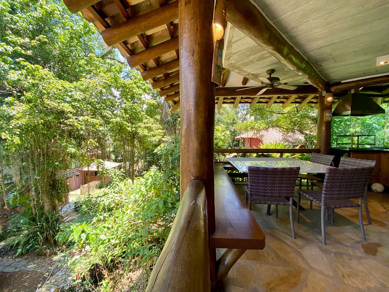 Casa no condomínio Ilhagreens ao Sul de Ilhabela