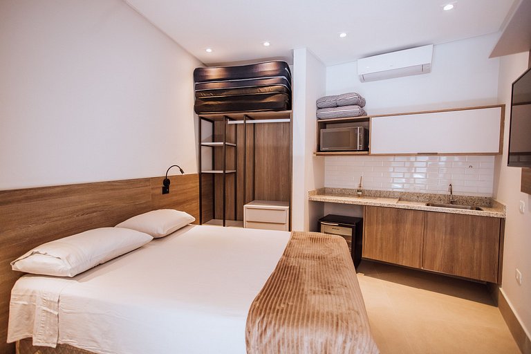 Casa em condomínio, piscina aquecida e espaço gourmet