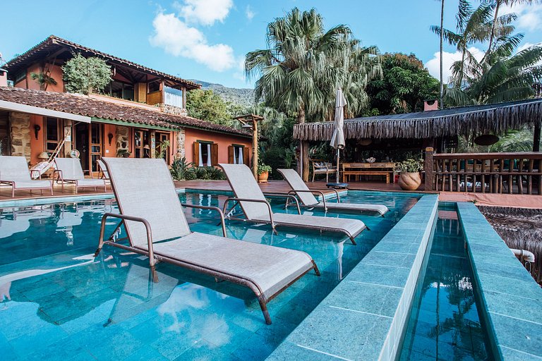 Casa a 200m da praia, SPA aquecido e piscina