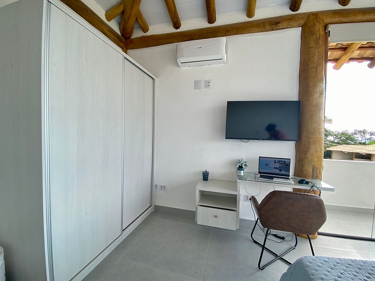 Casa incrível em condomínio - piscina e vista