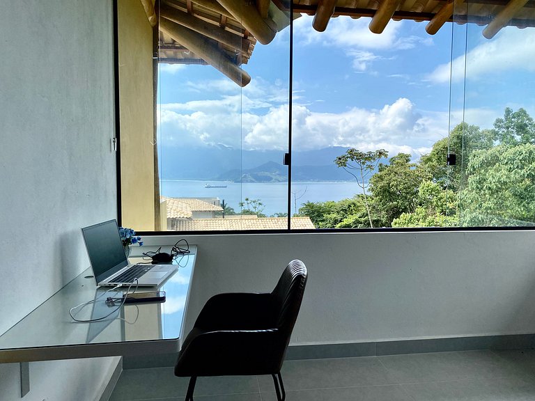 Casa incrível em condomínio - piscina e vista