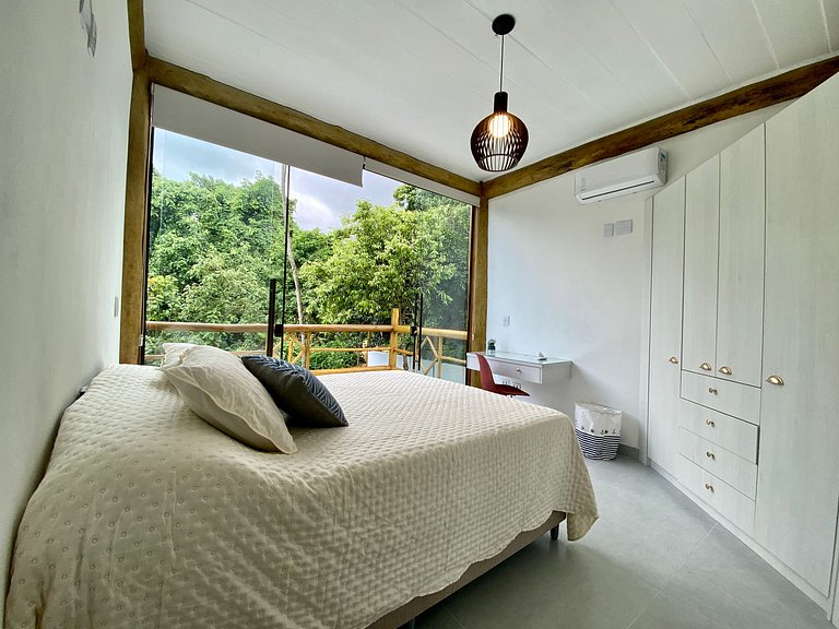 Casa incrível em condomínio - piscina e vista