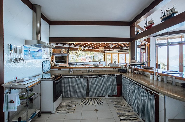 Vista Deslumbrante, Espaço e Conforto para Toda a Família