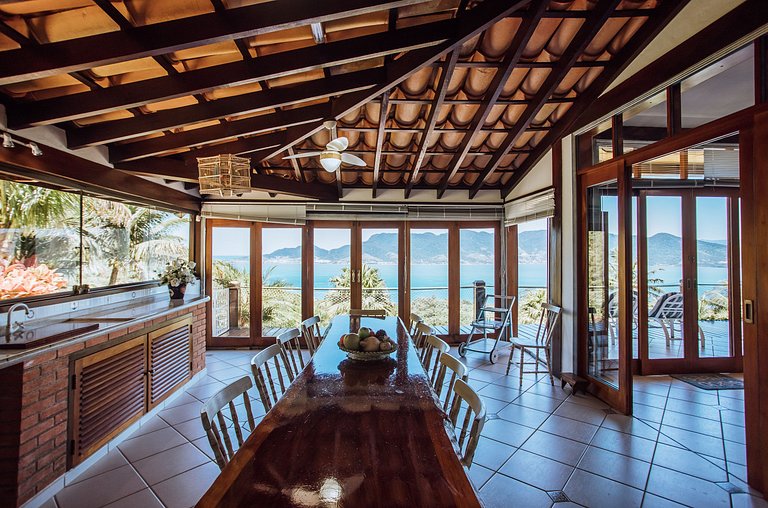 Vista Deslumbrante, Espaço e Conforto para Toda a Família