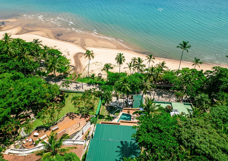 CASA À VENDA EM FRENTE À PRAIA DA SIRIÚBA | ILHABELA