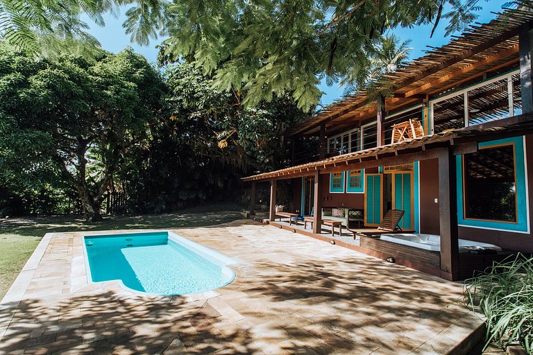 Piscina e jacuzzi aquecidas, sauna e linda vista!