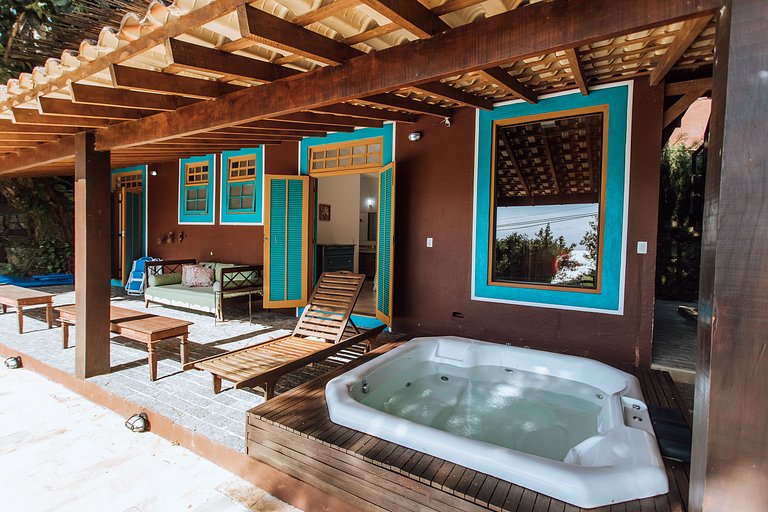Piscina e jacuzzi aquecidas, sauna e linda vista!