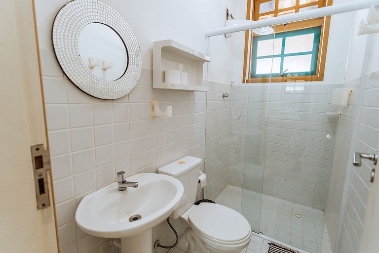 Piscina e jacuzzi aquecidas, sauna e linda vista!