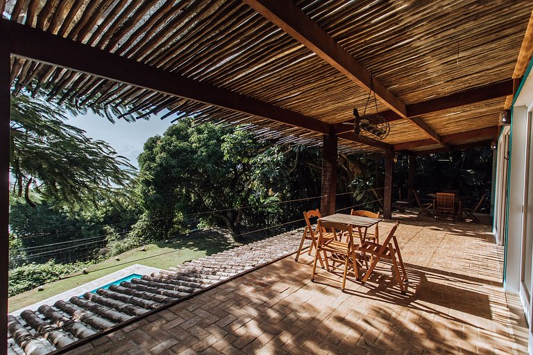 Piscina e jacuzzi aquecidas, sauna e linda vista!