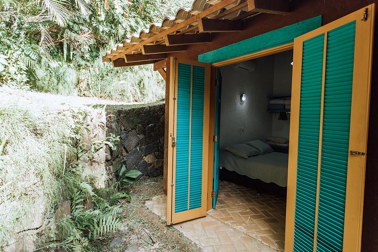 Piscina e jacuzzi aquecidas, sauna e linda vista!