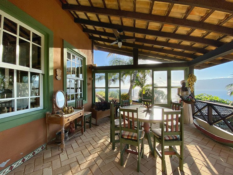 Refúgio, vista magnífica, piscina, churrasqueira