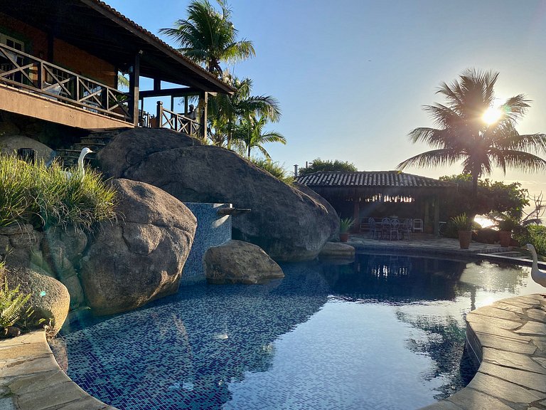 Refúgio, vista magnífica, piscina, churrasqueira