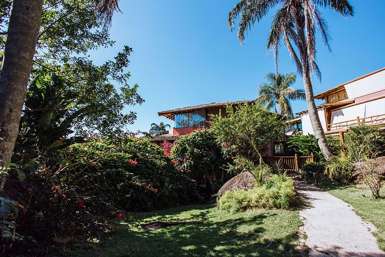 Ilhabela com luxo, conforto e vista incrível
