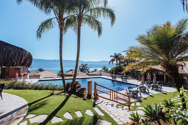 Ilhabela com luxo, conforto e vista incrível